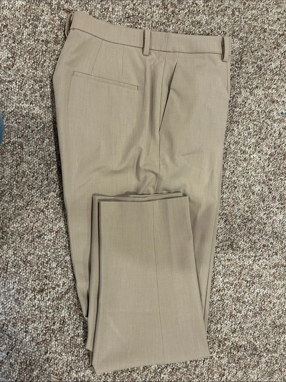 Uniqlo Women's Straight-Leg Trousers in Beige